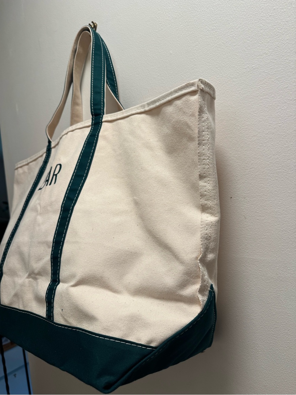 Vintage LL Bean Boat & Tote Bag White/Green Canvas XL 26” x 16” “LAR” - Picture 3 of 7